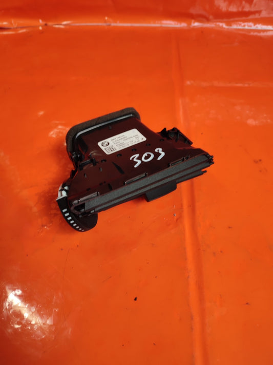 ✅BMW X1 F48 2.0 PETROL 2018 DASHBOARD AIR VENT LEFT 9292739 Warranty A303 - Image 2