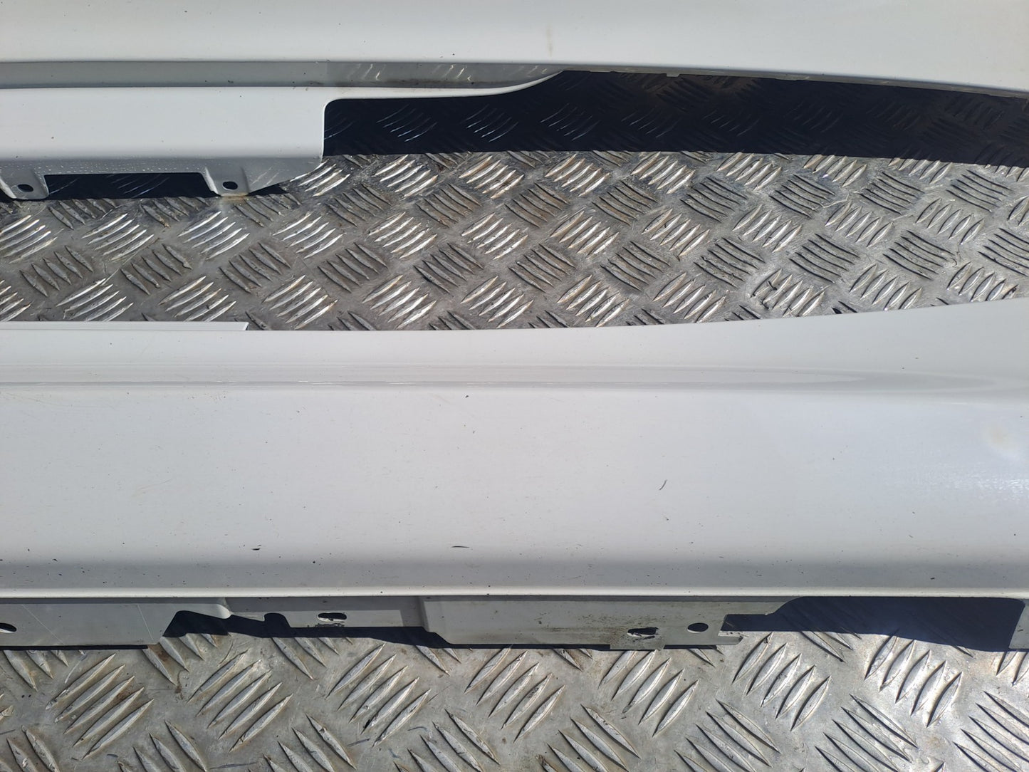 ✅BMW F21 118I M 1.6 PETROL 2015 SIDE SILL SKIRTS PAIR WHITE Warranty A298 - Image 11