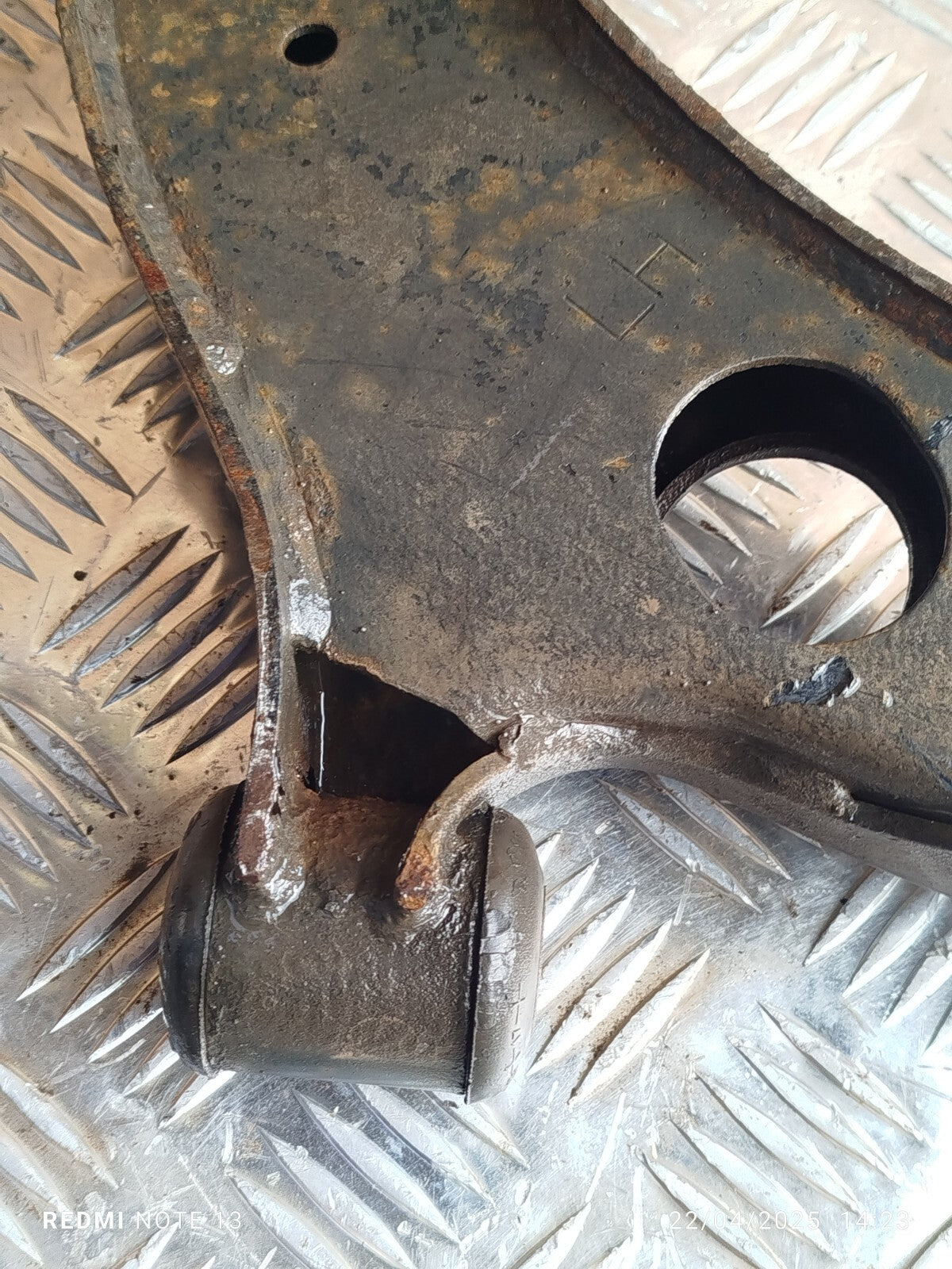 ✅SSANGYONG TIVOLI Elx 1.6 DIESEL 2016 FRONT LEFT WISHBONE CONTROL ARM A279 - Image 11