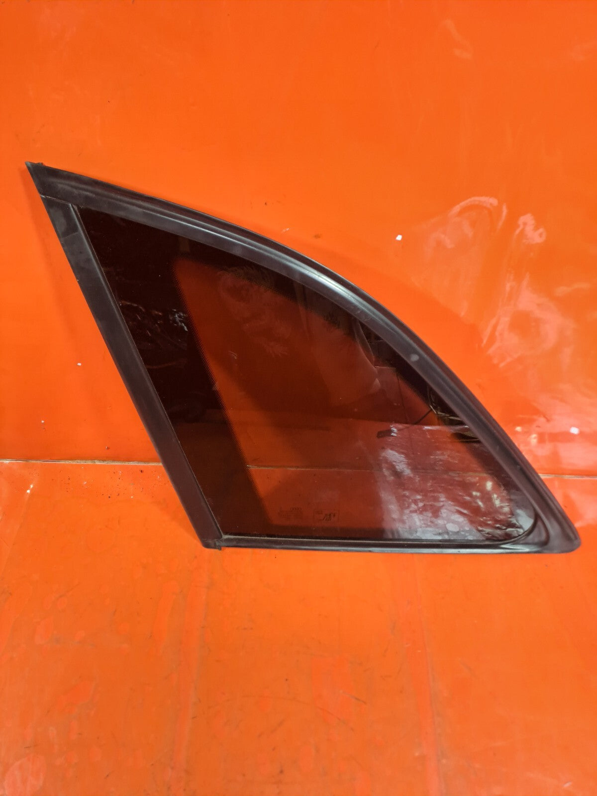 ✅2012 AUDI Q5 8R S LINE 2.0P REAR LEFT TINTED WINDOW QUARTER GLASS 8R0845299AA - Image 2