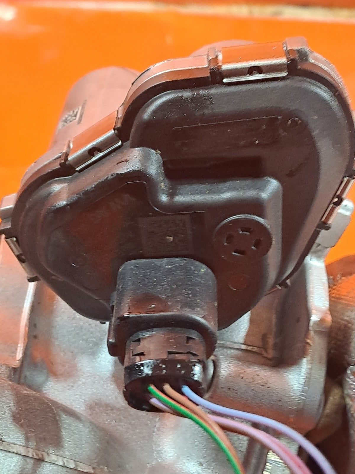 ebay-src:https://i.ebayimg.com/00/s/mtywmfgxmjaw/z/h5iaaeswjddpd2ue/$_57.jpg