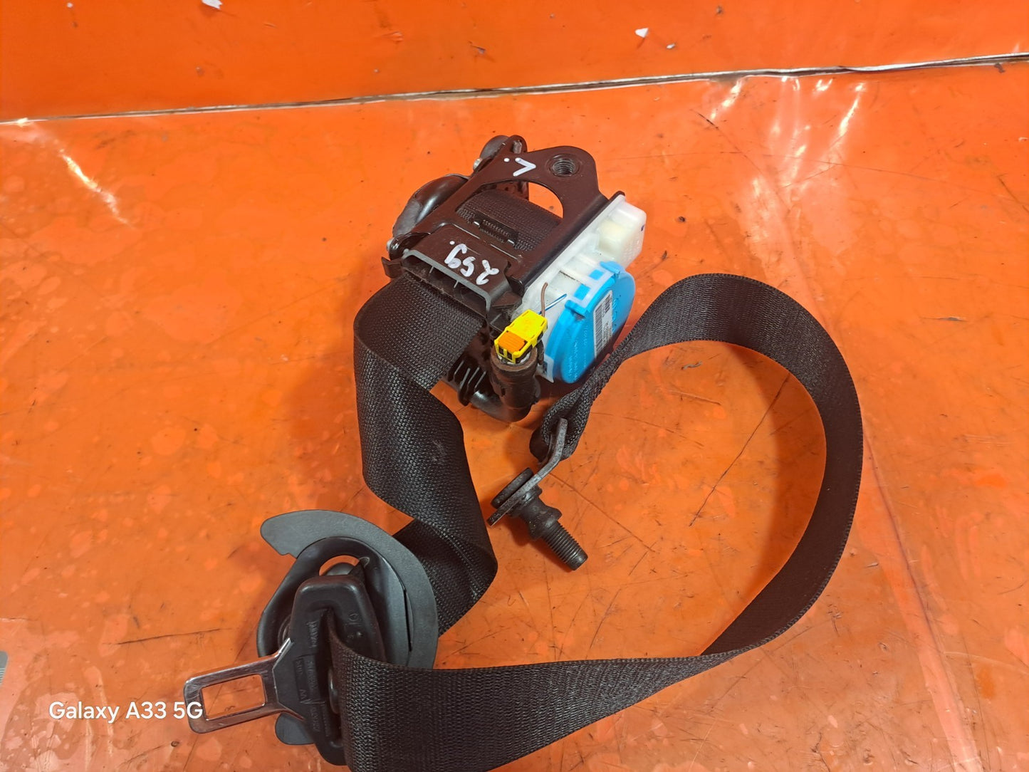 ✅2012 MERCEDES B CLASS W246 SEAT BELT FRONT LEFT A2468600185 + WARRANTY A299 - Image 1