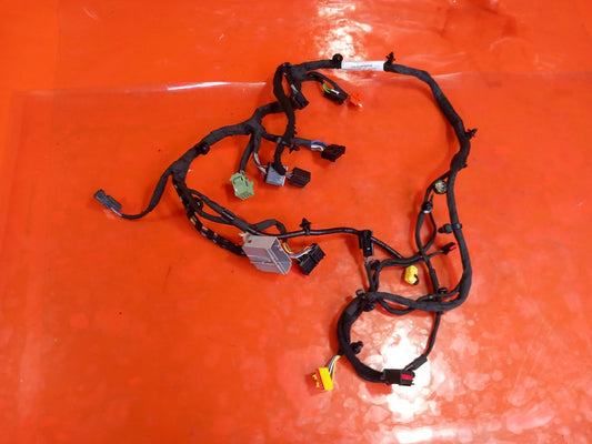 Land Rover Defender L663 3.0 Diesel 2025 Front Right Seat Wiring Loom R8B214B719 - Image 2