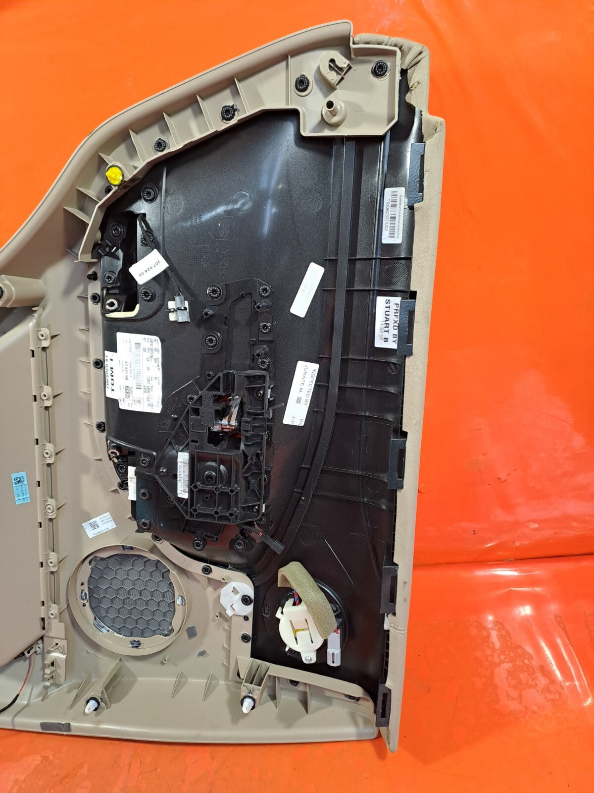 ✅Land Rover Range Rover Evoque 2.0 Diesel 2018 REAR RIGHT DOOR CARD Warranty - Image 11