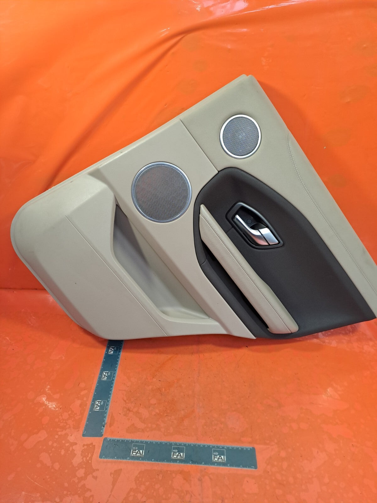 ✅Land Rover Range Rover Evoque 2.0 Diesel 2018 REAR RIGHT DOOR CARD Warranty - Image 2