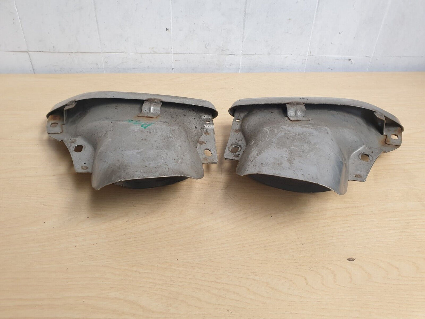 2019 MERCEDES CLS W257 REAR EXHAUST TIP PIPE END A2134903301 A2134903401 A006