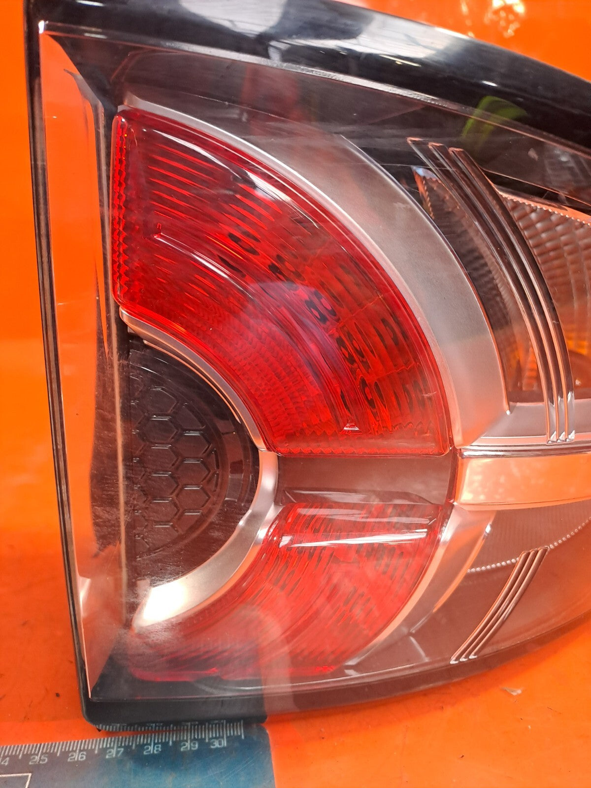 ✅2015 LAND ROVER DISCOVERY SPORT L550 REAR OUTER TAIL LIGHT PAIR FK72-13405-AE - Image 9