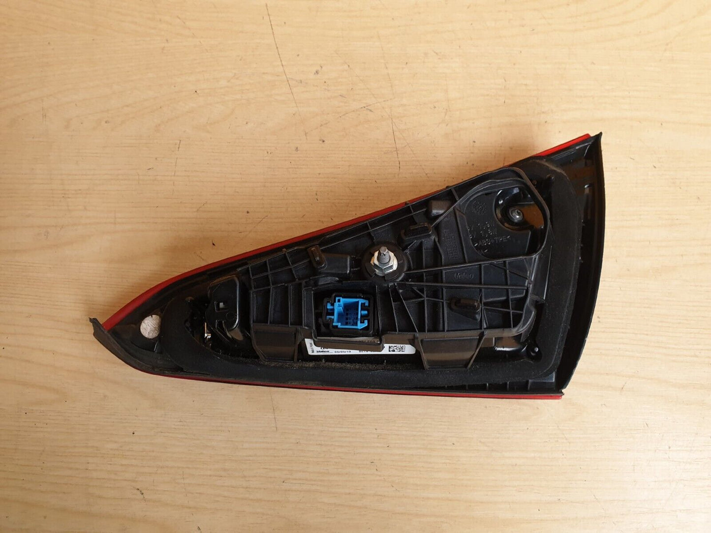 2019 MERCEDES A CLASS W177 REAR LEFT INNER TAIL LIGHT A1779061900 damaged X00