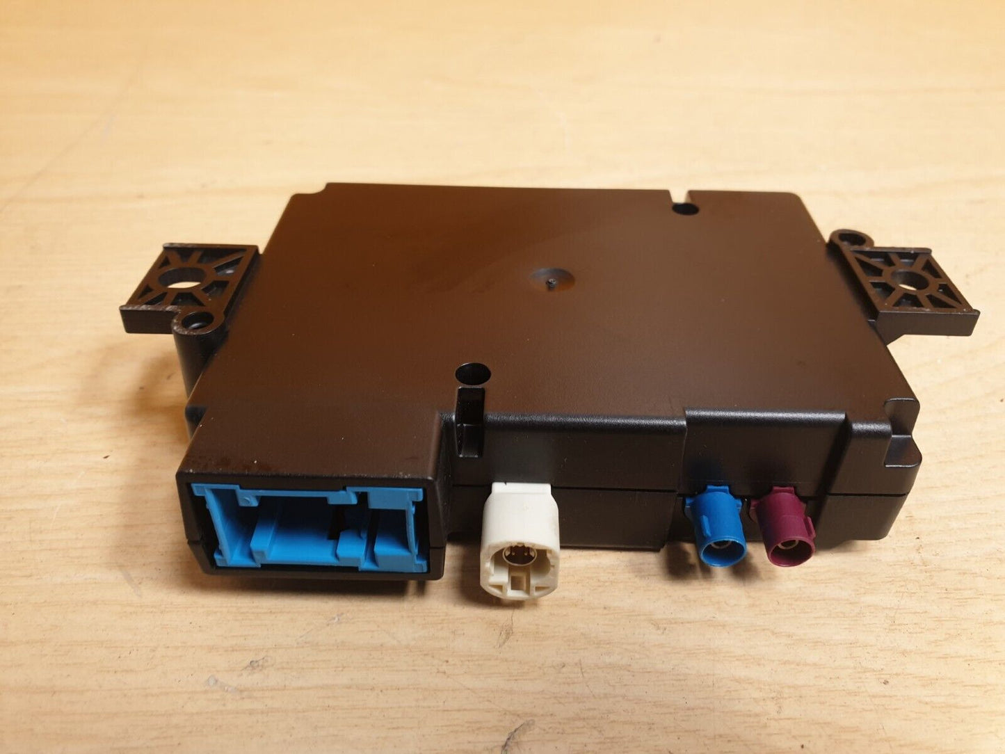 2015 MERCEDES C200 W205 2.0 PETROL COMMUNICATION CONTROL MODULE A2059002522 A048