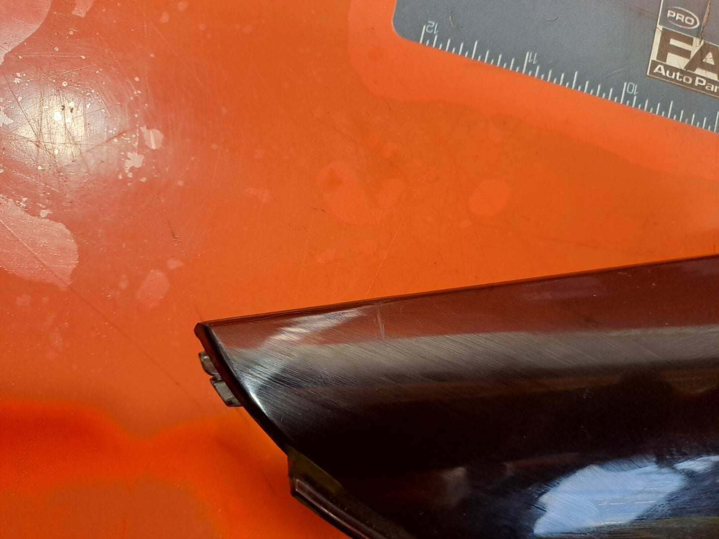 2015 SSANGYONG TIVOLI ELX 1.6P FRONT RIGHT & LEFT MOLDINGS PAIR + WARRANTY A221 - Image 5