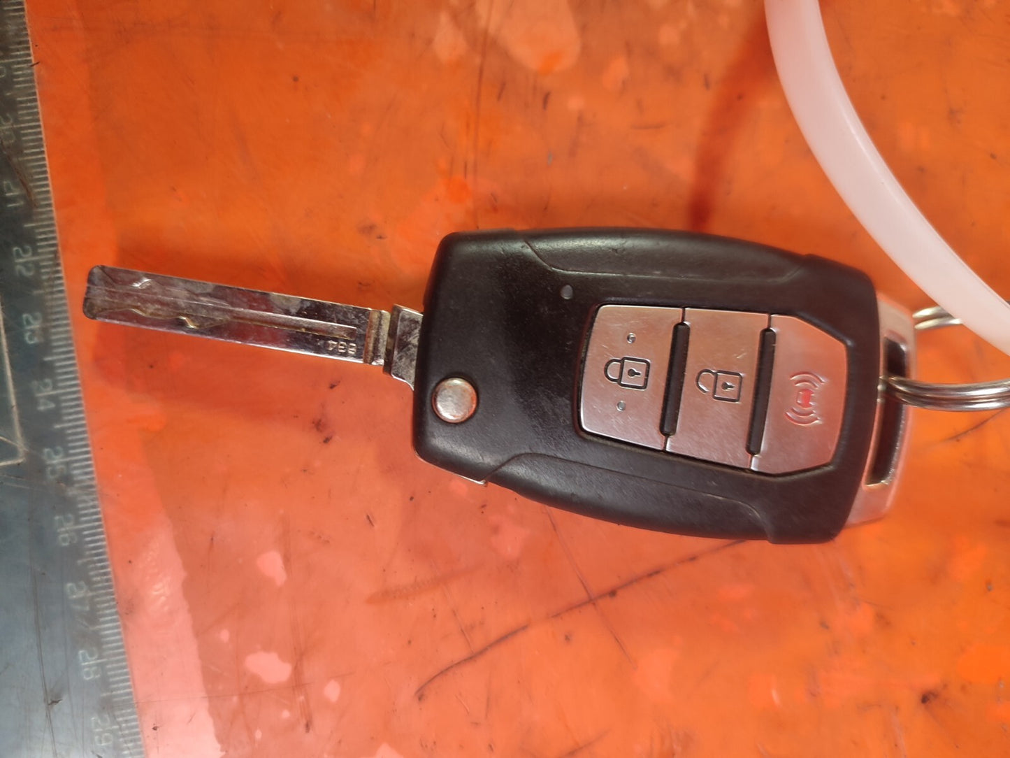 ✅2016 SSANGYONG TIVOLI ELX 3 BUTTON REMOTE FLIP KEY FOB 87510-35050 + WARRANTY - Image 6