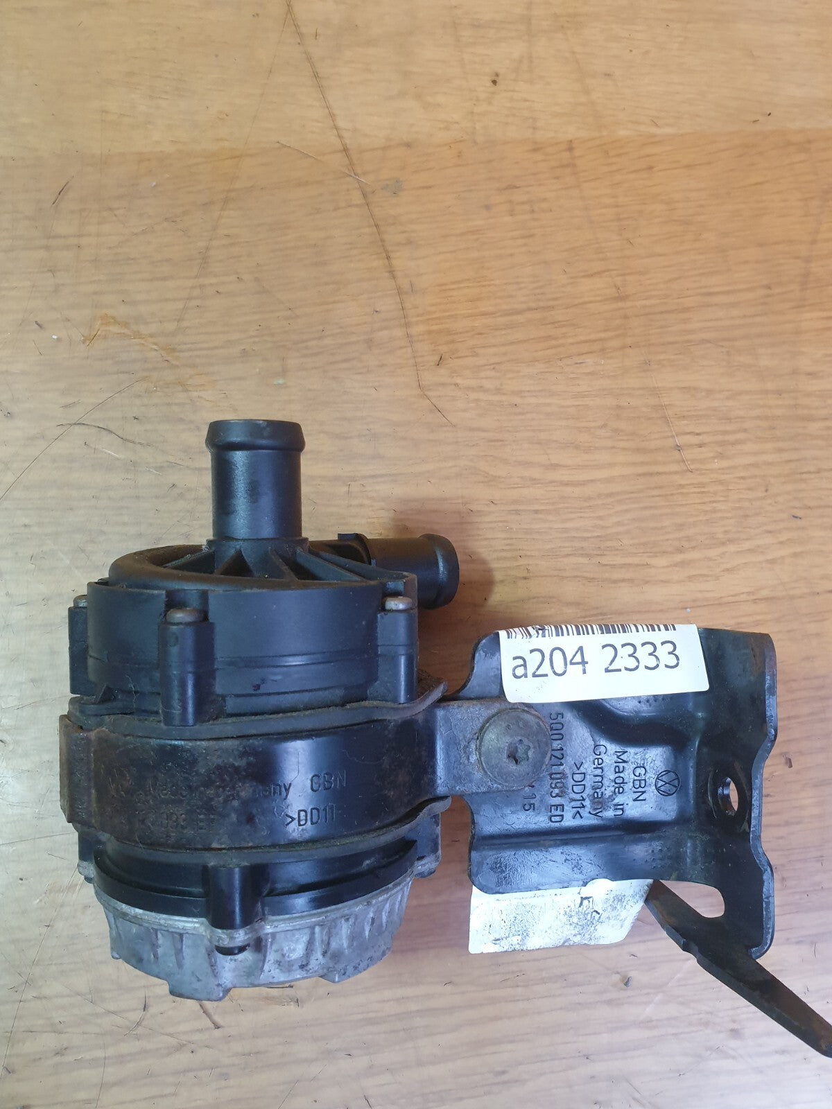 ✅AUDI A3 E-TRON 1.4 PETROL 2015 AUXILIARY WATER PUMP 04L965567 Warranty A204 - Image 2
