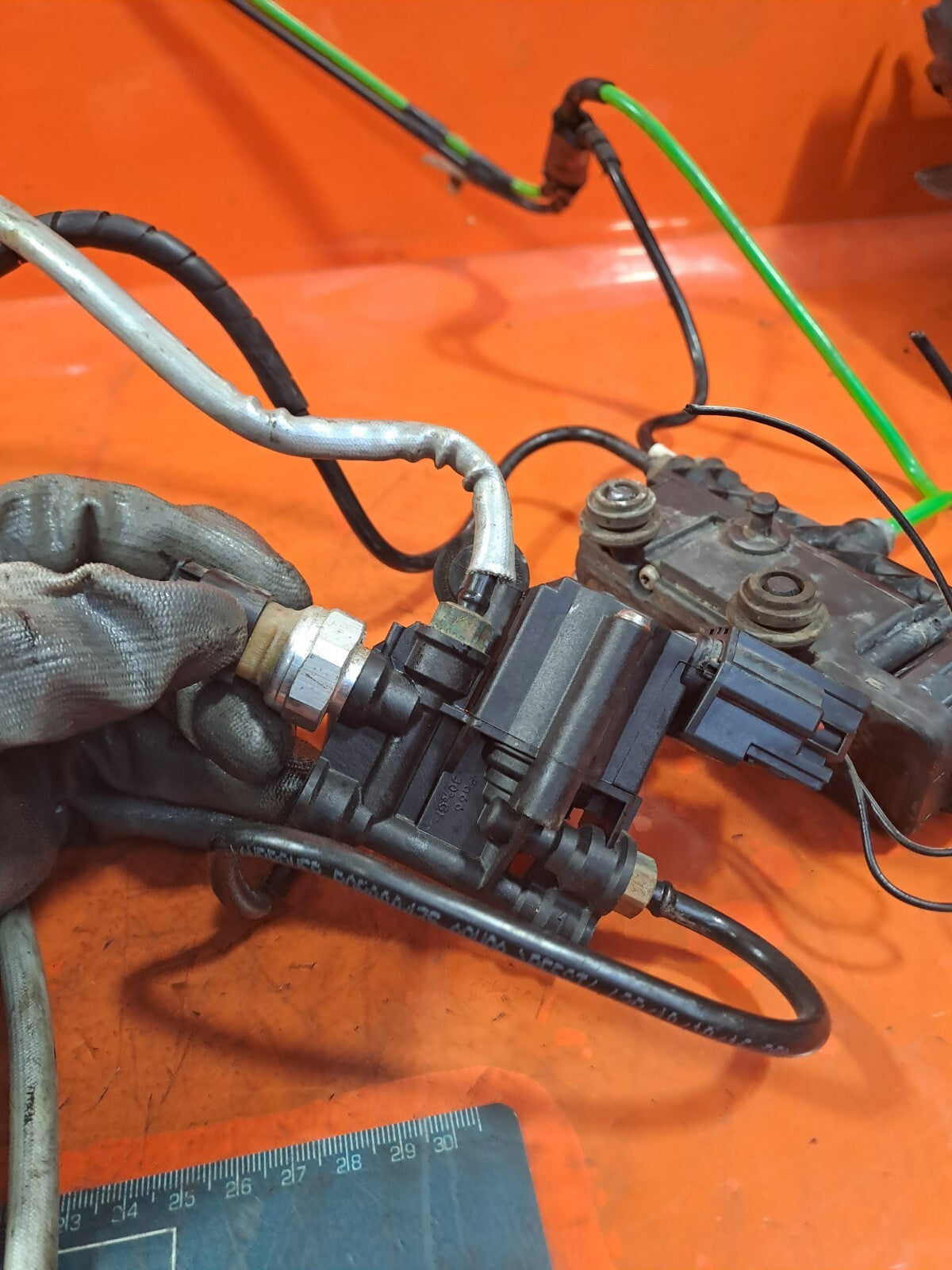 ✅2011 LAND ROVER DISCOVERY 4 L319 3.0D AIR SUSPENSION VALVE BLOCK +WARRANTY A239 - Image 4