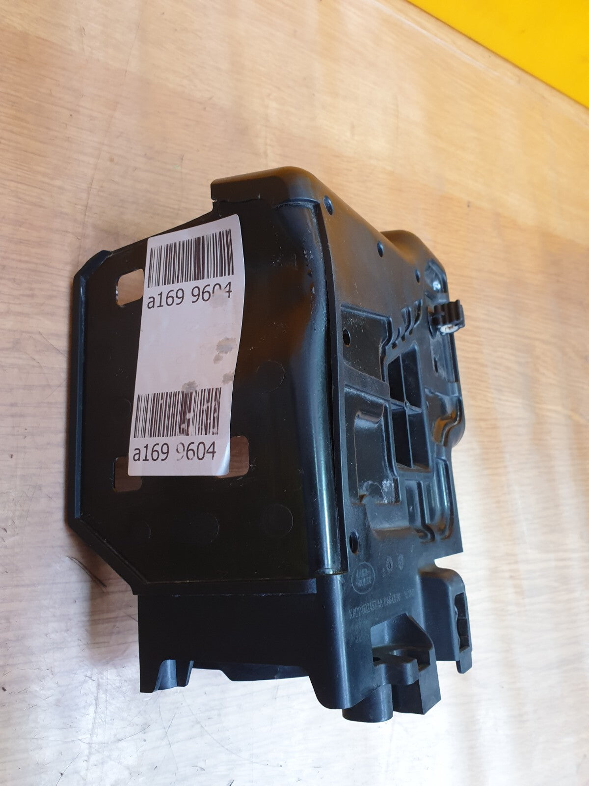 ✅2022 RANGE ROVER EVOQUE L551 RADIATOR BRACKET LEFT SIDE K8D2002A57AA + WARRANTY - Image 2
