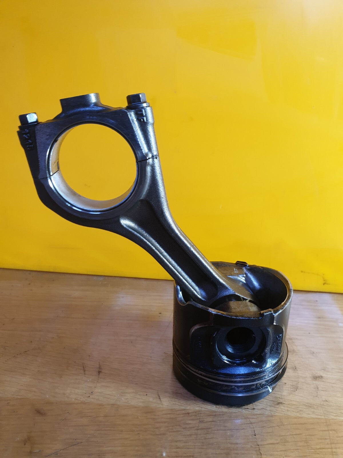 ✅RANGE ROVER EVOQUE 2.2 DIESEL 2012 COMPLETE PISTON WITH CONROD 083155 Warranty - Image 1