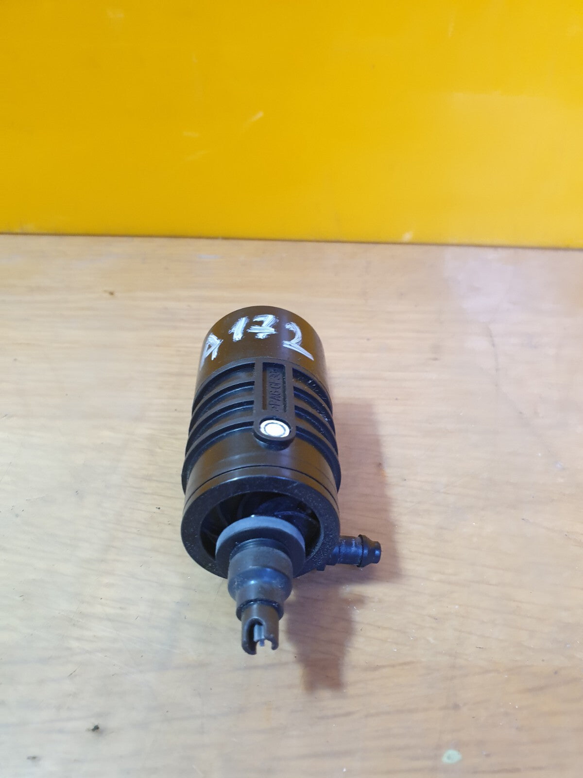 ✅2022 TESLA MODEL Y WASHER TANK PUMP MOTOR HS1-278H9-000 + WARRANTY A172 - Image 3