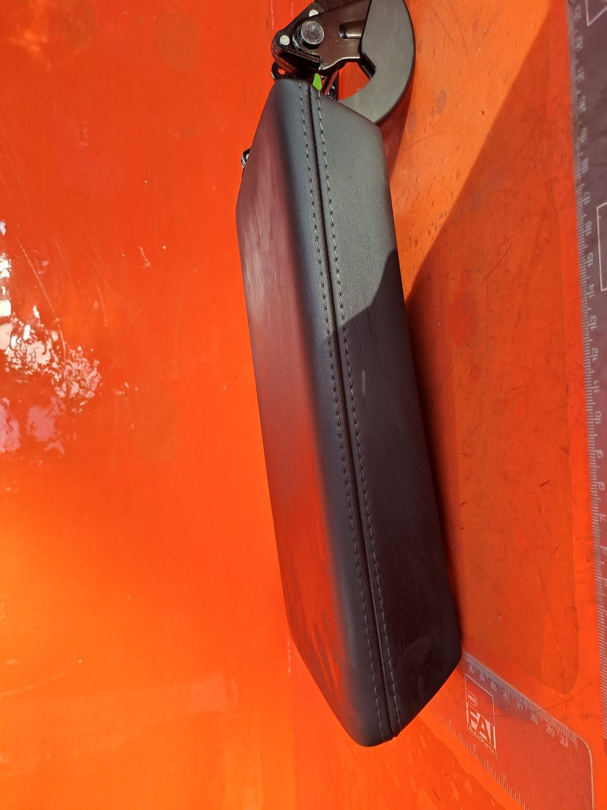 TESLA Model 3 Long 2024 CENTRE CONSOLE ARM REST Warranty A207 - Image 11