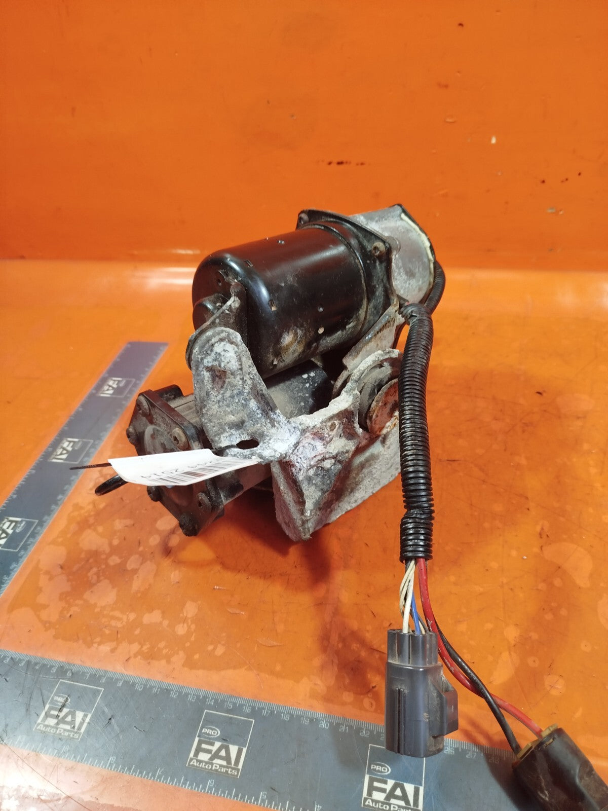 ✅2010 LAND ROVER DISCOVERY 4 L319 AIR SUSPENSION COMPRESSOR 6H22-19G525-BF A244 - Image 8