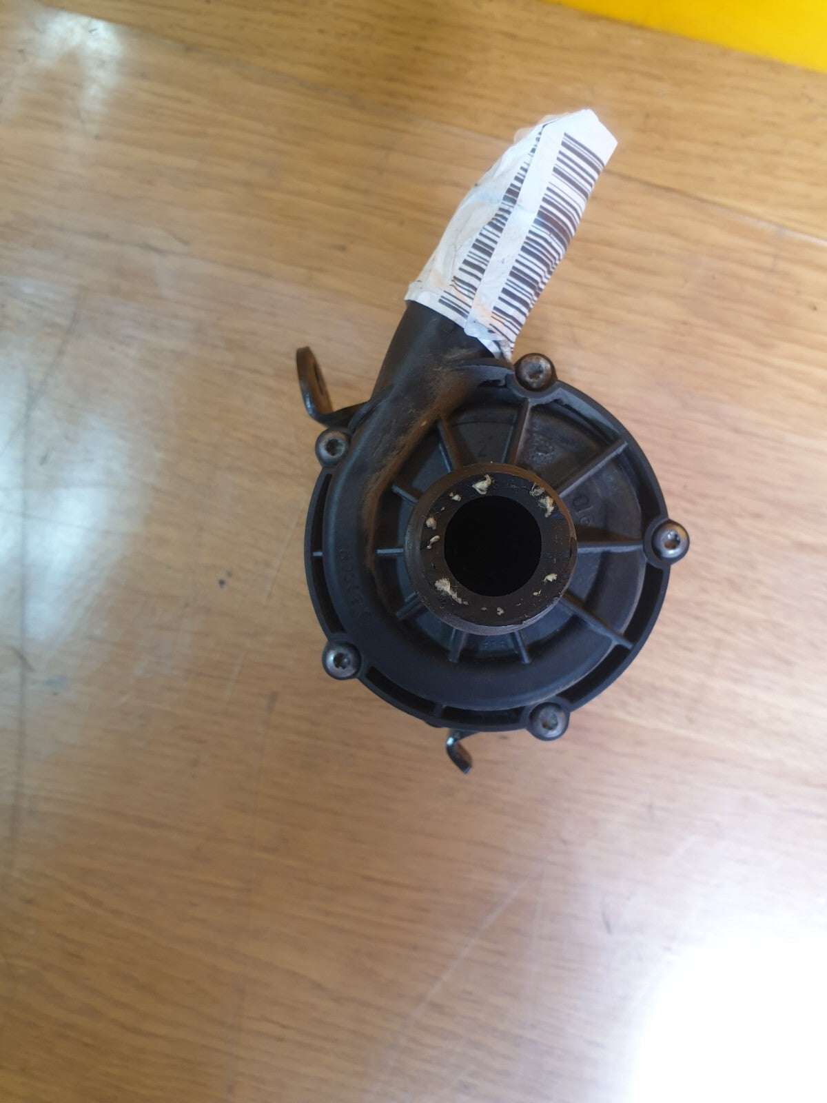 AUDI A3 E-TRON 1.4 PETROL 2015 AUXILIARY WATER PUMP 5Q0121093EM 04L965567 A204 - Image 9