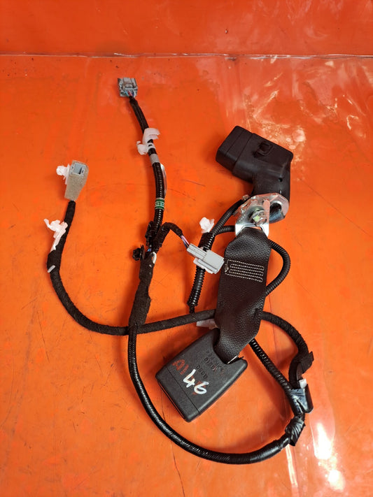 ✅Lexus NX 300H 2019 Rear Seat Buckle Middle 82193-78080 + Warranty A146 - Image 2