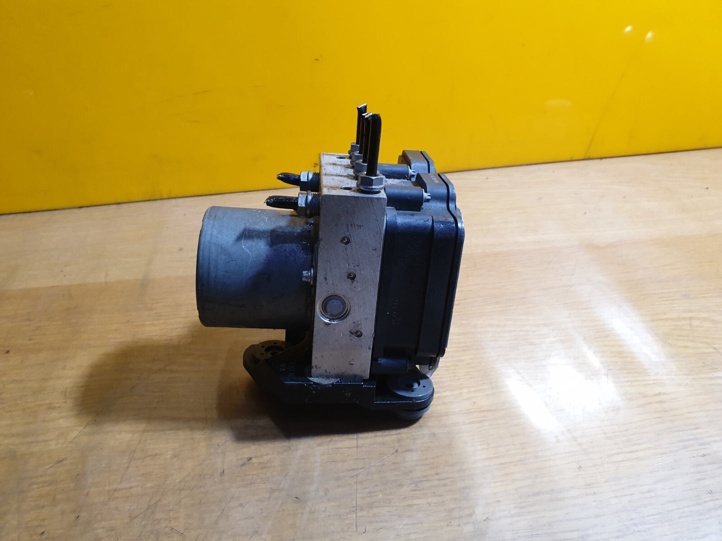 ✅AUDI A1 SPORTBACK 1.0 PETROL 2019 ABS PUMP 2Q0614517AG Warranty A130 - Image 2