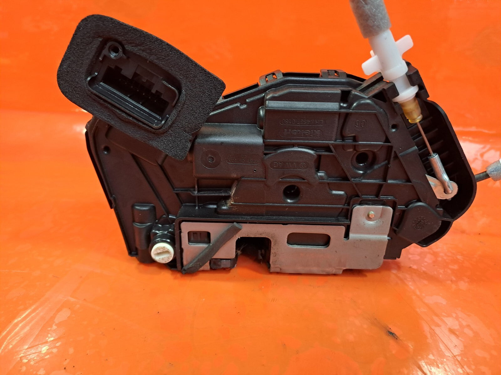Cupra Leon VZ2 2023 1.4 Petrol REAR LEFT DOOR LOCK MECHANISM A5P-5TA839015P A227 - Image 9