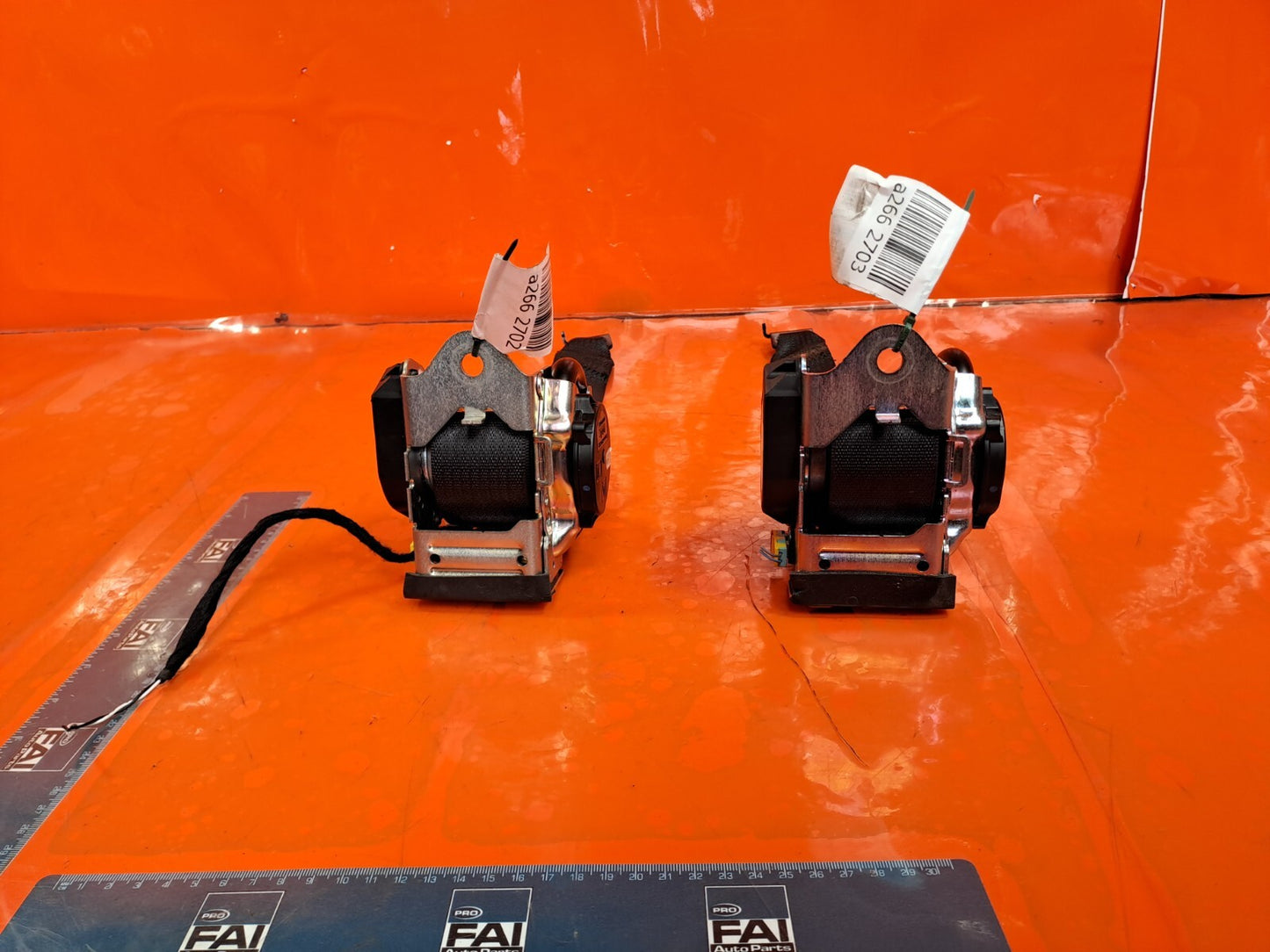 ✅Tesla Model 3 Long Range 2020 Rear Seat Belts 1110154-01-F Warranty A266 - Image 2
