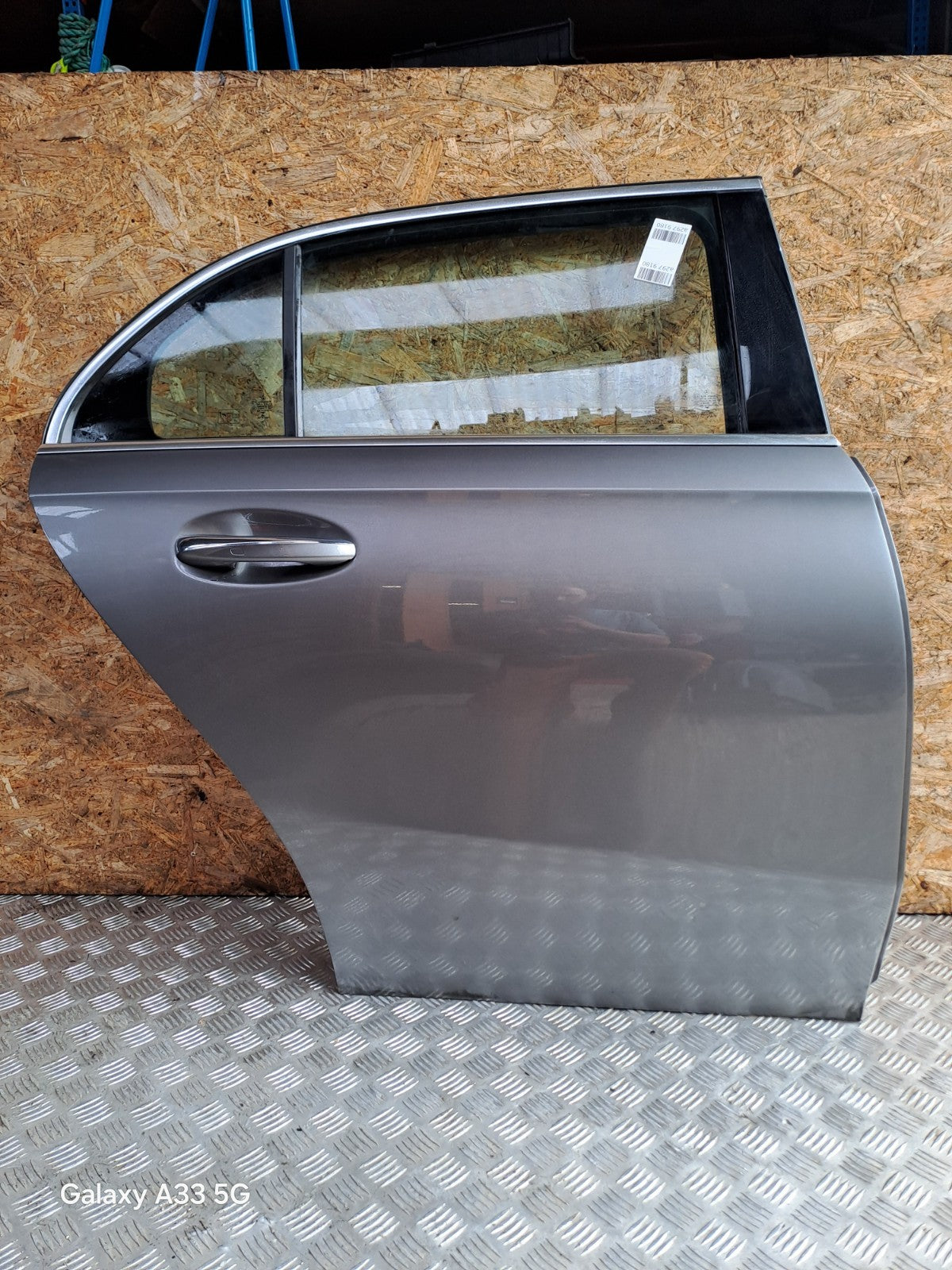 ✅MERCEDES A180D SPORT W177 1.5 DIESEL 2018 REAR RIGHT DOOR BARE GREY Warranty - Image 2