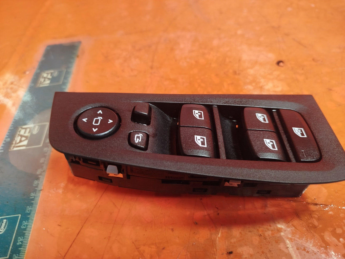 ✅2023 BMW 2 SERIES M SPORT F44 FRONT RIGHT WINDOW SWITCH 7948784 + WARRANTY A293 - Image 3