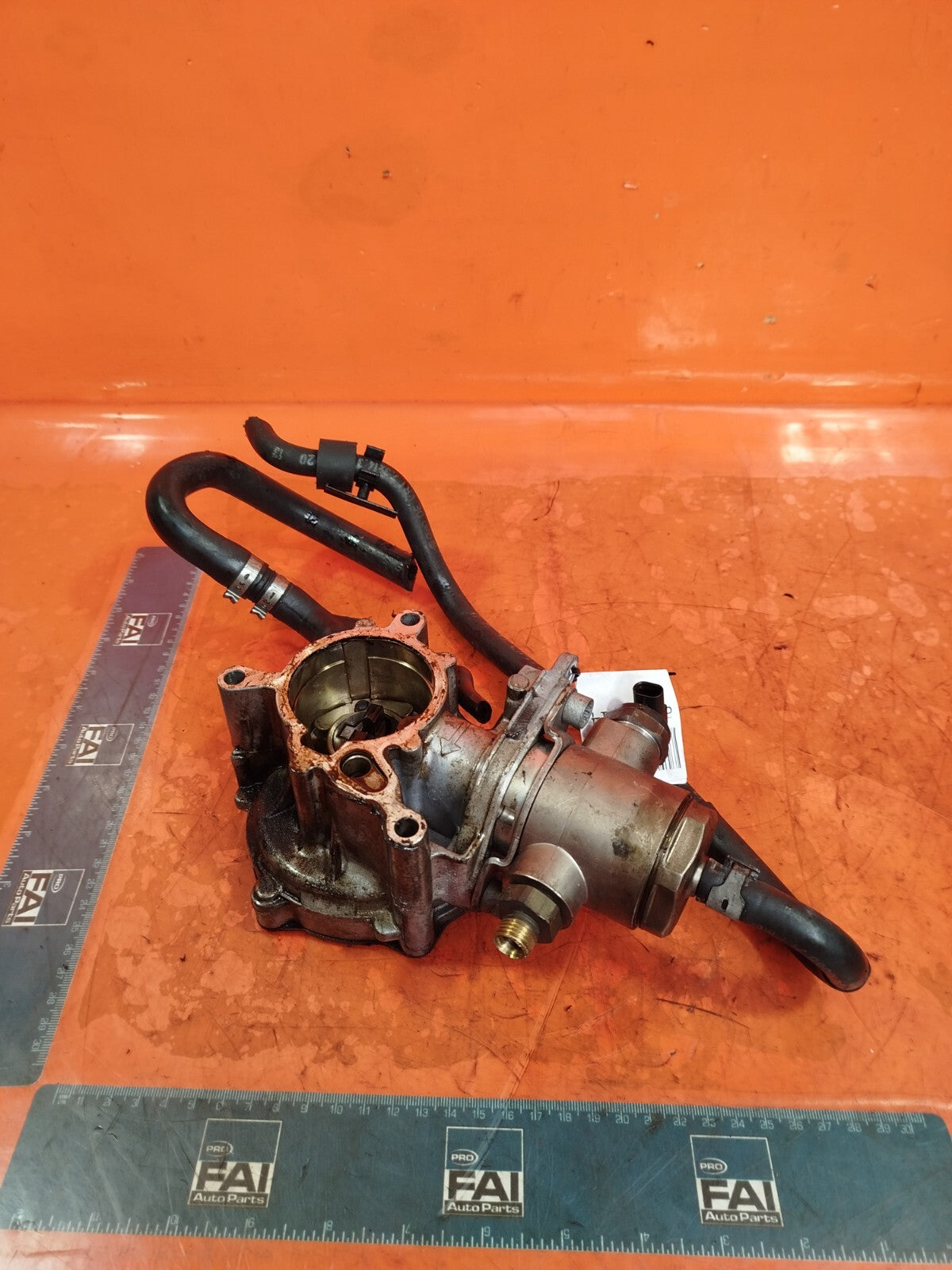 ✅AUDI A5 S LINE CABRIO 2.0 PETROL 2009 HIGH PRESSURE FUEL PUMP Warranty A234 - Image 3