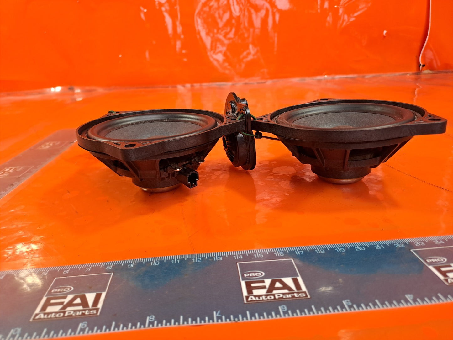 ✅2020 TESLA MODEL 3 DASHBOARD SPEAKERS 1079742-00-B + WARRANTY A266 - Image 3