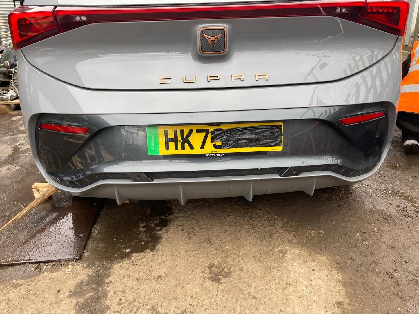 ✅CUPRA BORN V2 Ev 2023 REAR BUMPER GREY Dent A272 - Image 1