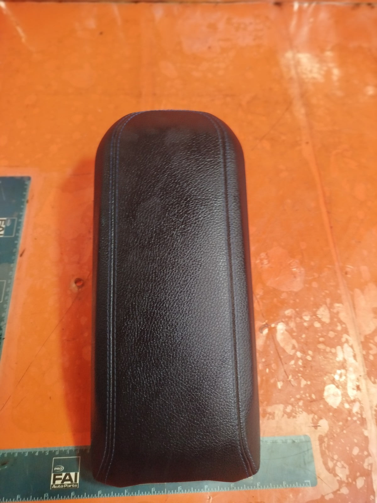 ✅BMW 220D M SPORT F44 2.0 DIESEL 2023 CENTRE CONSOLE LEATHER ARMREST Warranty - Image 1