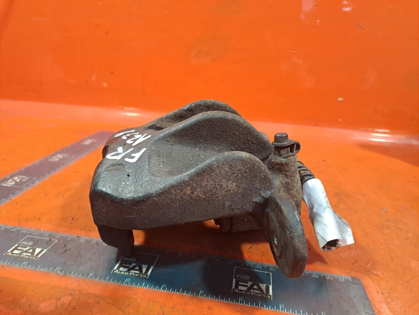 ✅2011 LAND ROVER DISCOVERY 4 L319 3.0D FRONT RIGHT BRAKE CALIPER + WARRANTY A239 - Image 5
