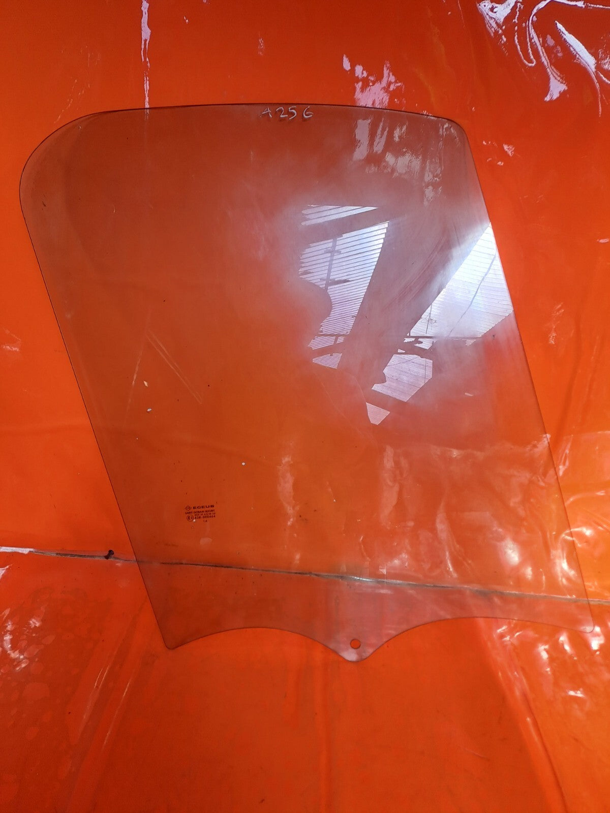 ✅RENAULT TRAFIC MK3 Sl27 1.6 DIESEL 2016 FRONT RIGHT DOOR WINDOW GLASS Warranty - Image 4