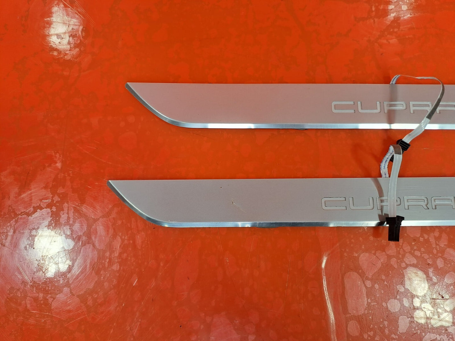 Cupra Leon VZ2 2023 1.4 Petrol FRONT SILL STEP TRIM PAIR 5FA947417E Warranty - Image 4