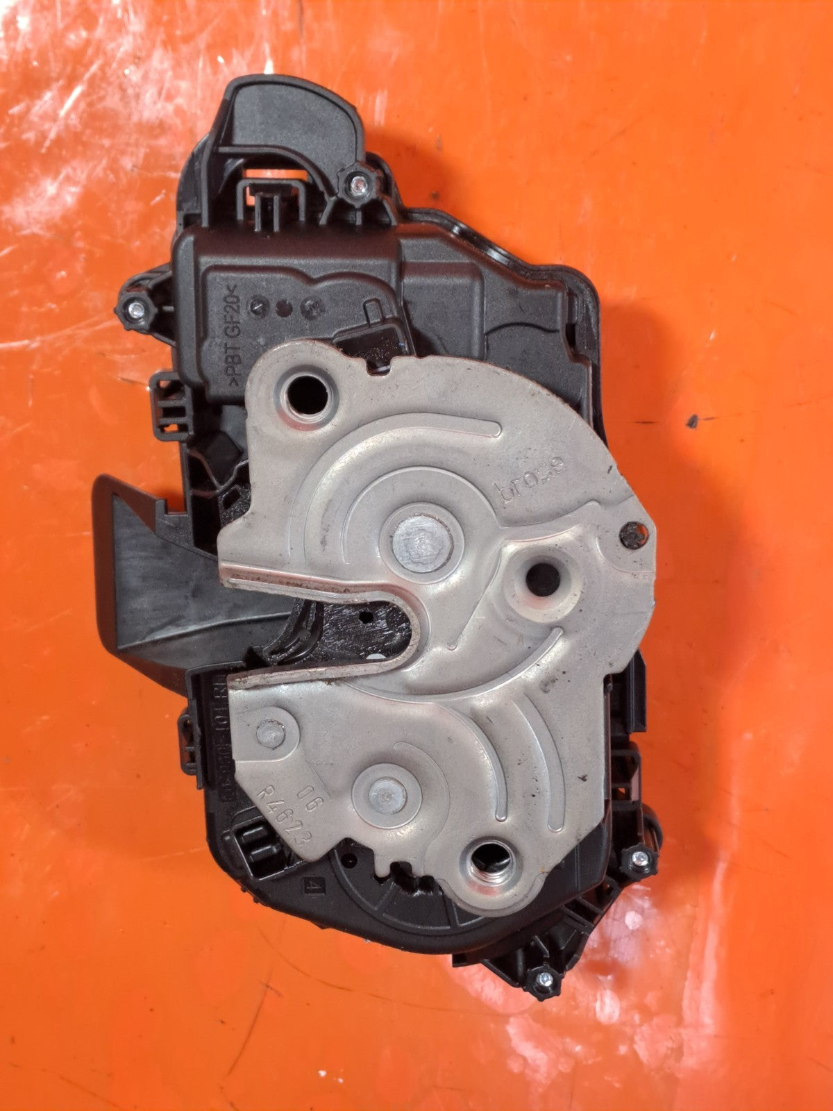 ebay-src:https://i.ebayimg.com/00/s/mtywmfgxmjaw/z/wlcaaesw6r5phkgf/$_57.jpg