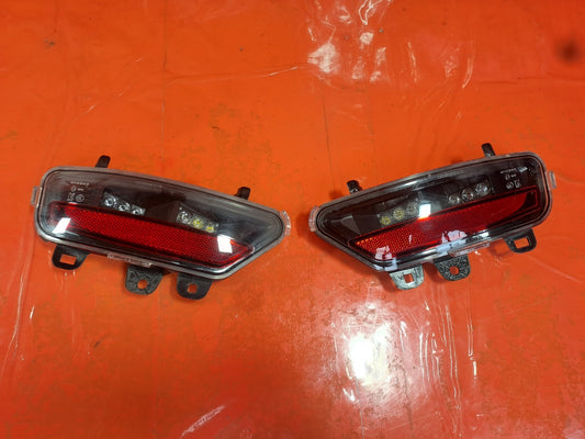 ✅Renault Captur Iconic 1.3 Petrol 2021 Rear Fog Lights Pair 265852923R Warranty - Image 2