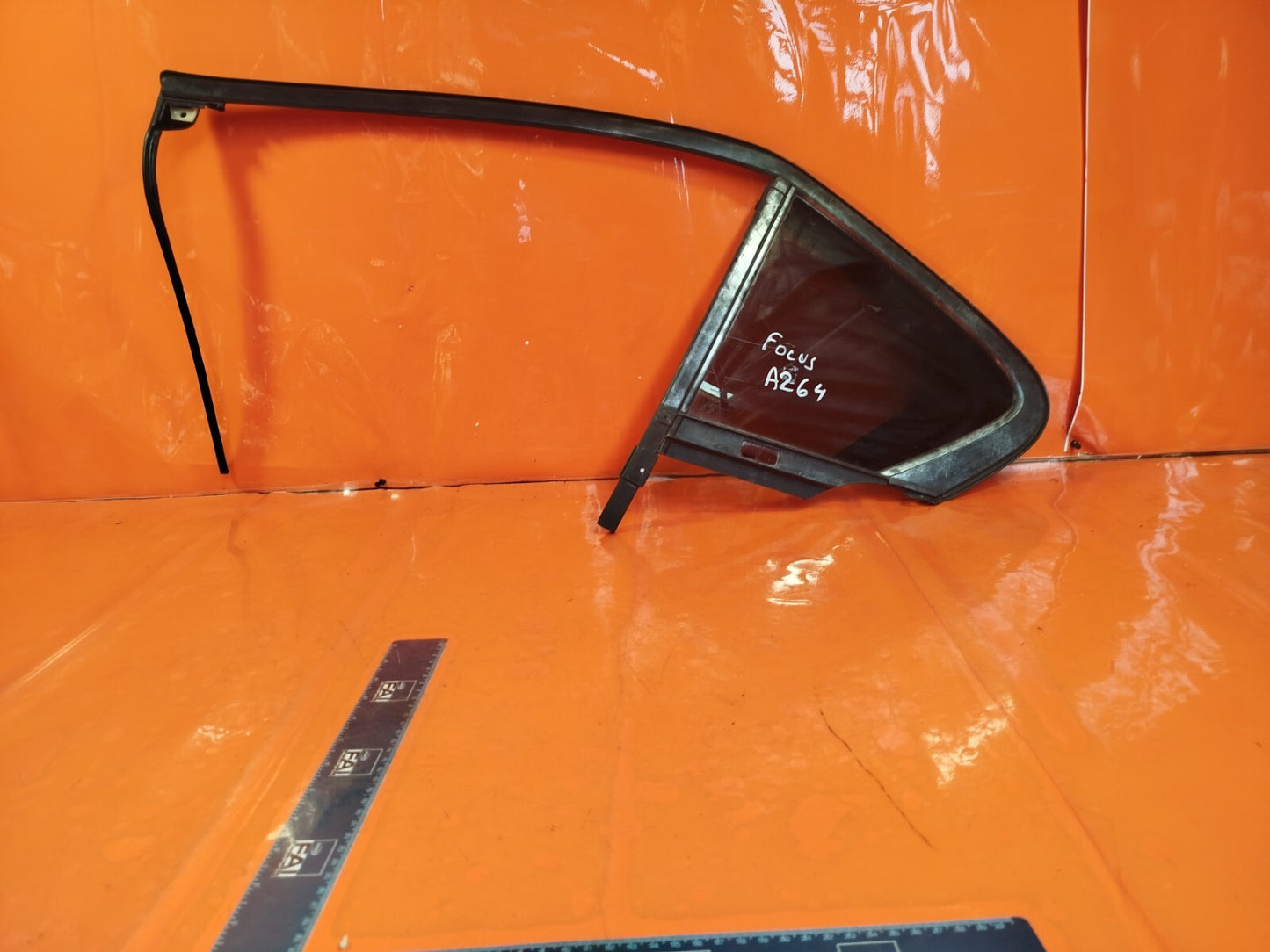 ✅2020 FORD FOCUS MK4 ST 2.3P REAR LEFT QUARTER WINDOW GLASS JX7BA25825 +WARRANTY - Image 2