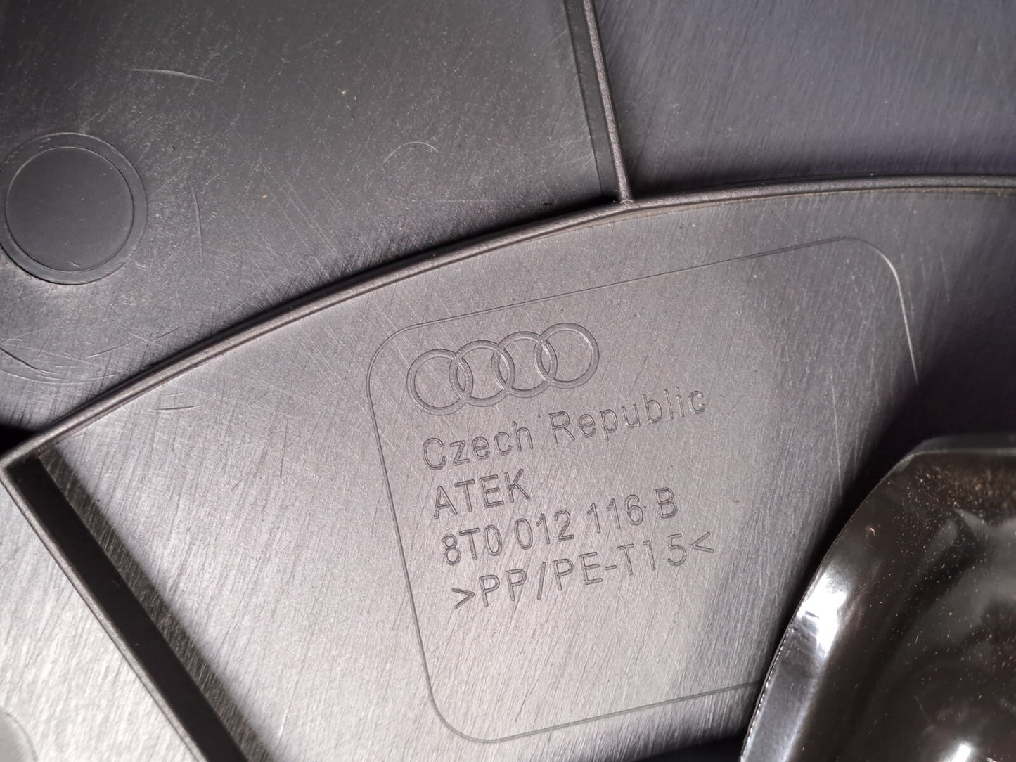 ebay-src:https://i.ebayimg.com/00/s/mtiwmfgxnjaw/z/xa4aaoswgldn-pc4/$_57.jpg
