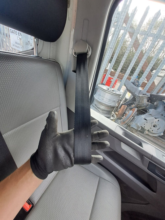 2021 VW Transporter T30 Seat Belt Front Left Passenger Side Warranty A412 - Image 2