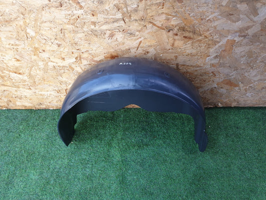 VW TRANSPORTER T6 2.0 DIESEL 2016 REAR LEFT WHEEL ARCH LINER SPLASH GUARD A225 - Image 1