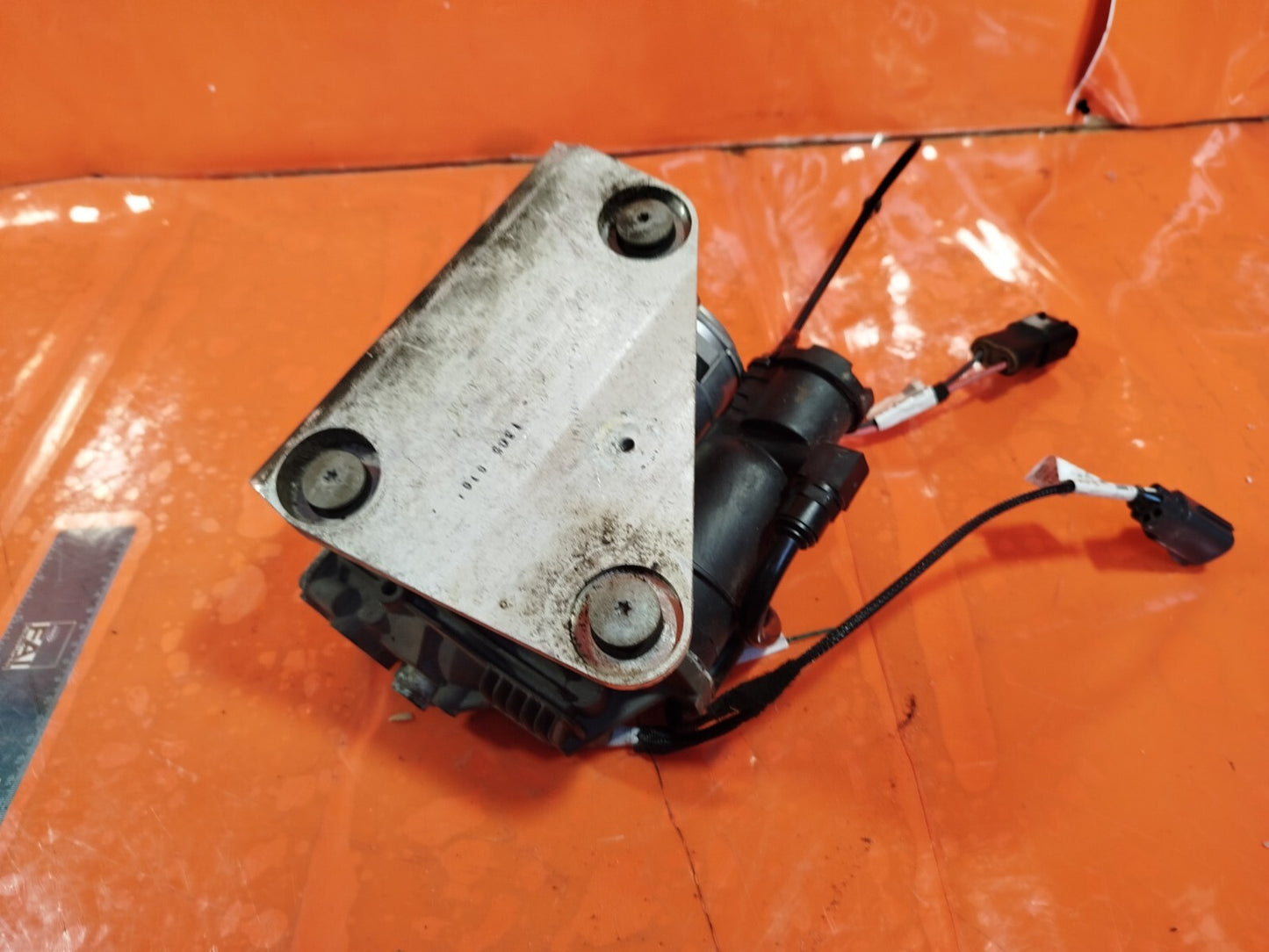 ✅Land Rover Discovery 4 L319 2010 3.0 Diesel AIR SUSPENSION COMPRESSOR PUMP A265 - Image 5