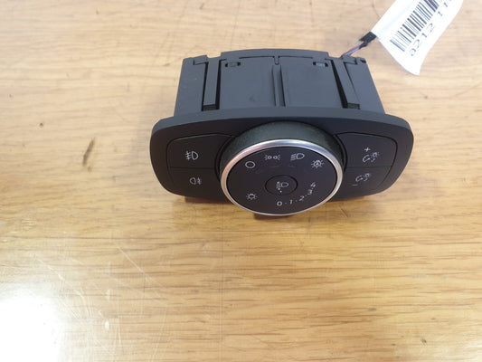2021 FORD FOCUS MK4 ACTIVE X 1.0P HEADLIGHT CONTROL SWITCH H1BT-13D061-AE A212 - Image 2