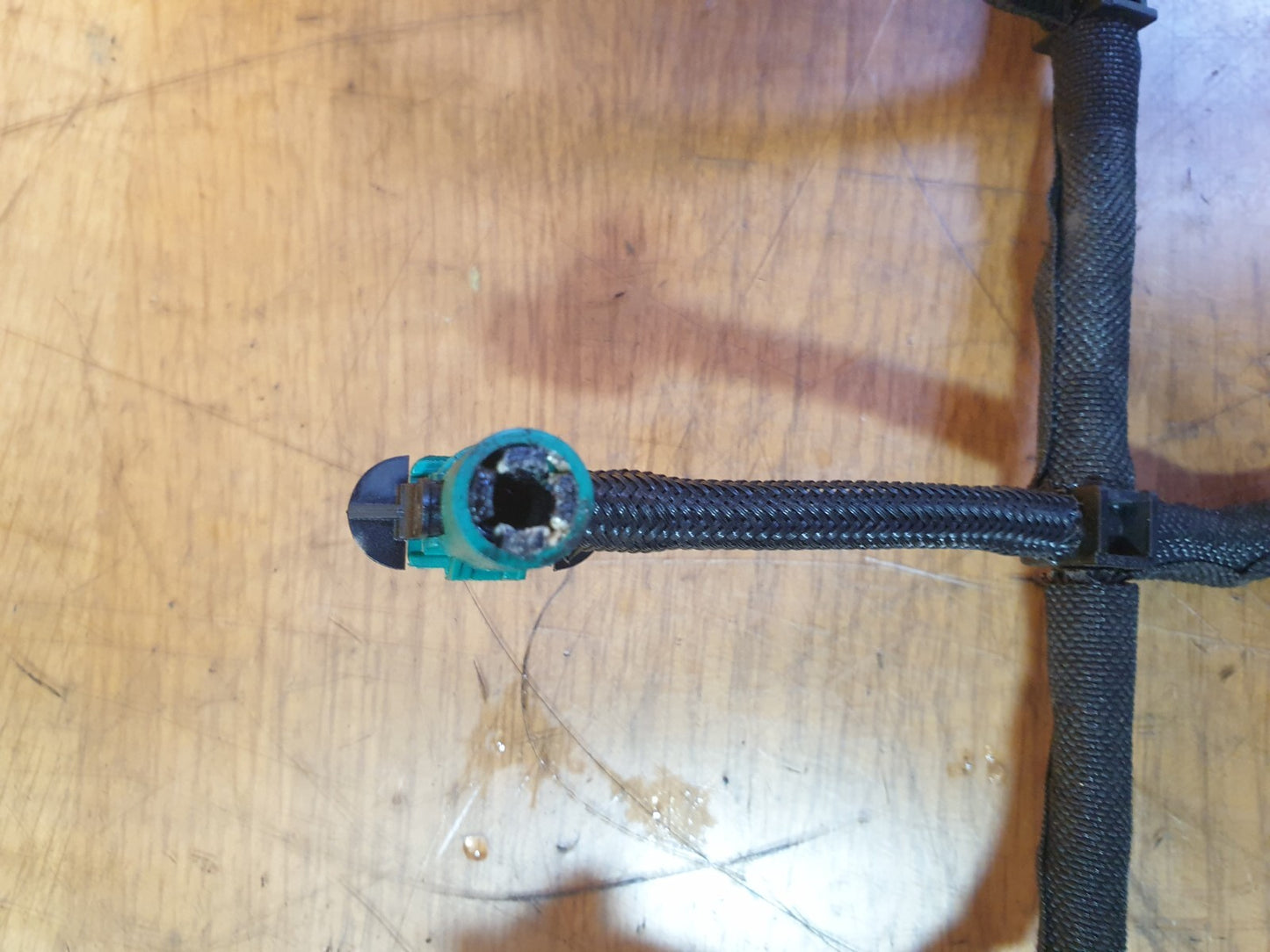LAND ROVER DISCOVERY L550 2.2 DIESEL 2015 FUEL INJECTOR LEAK OFF RETURN PIPE - Image 3