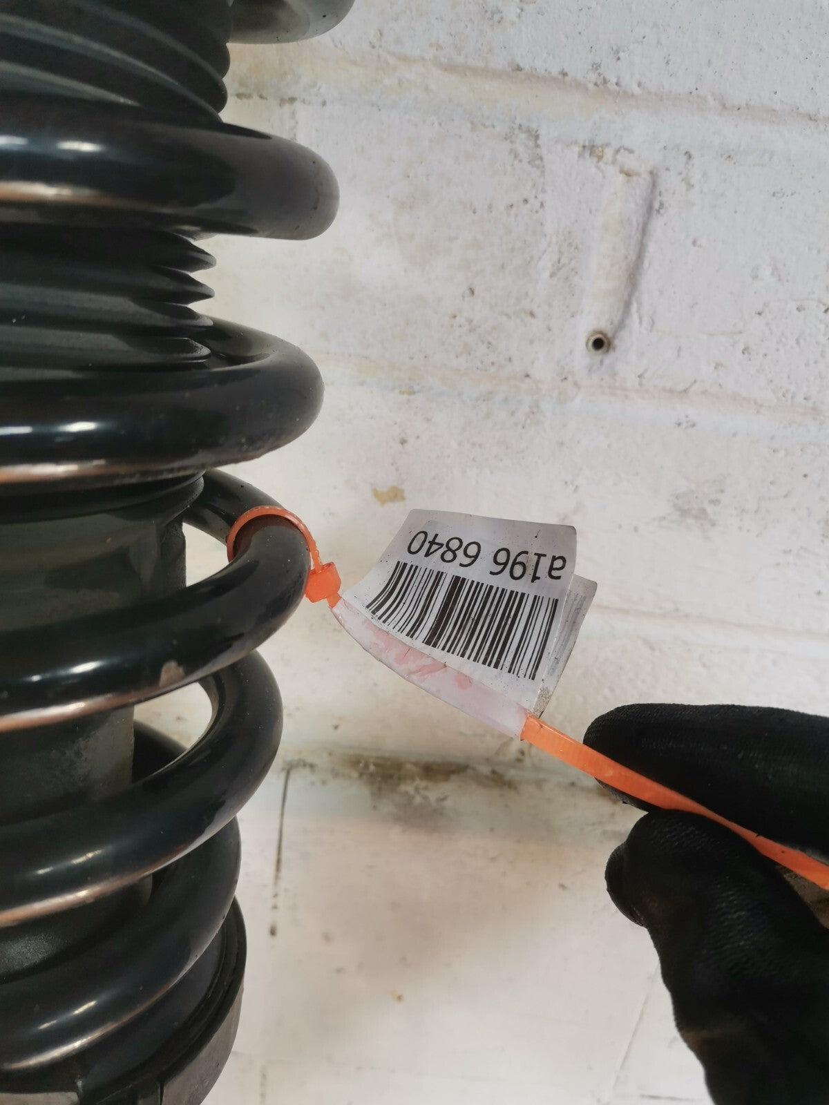 JAGUAR F-PACE X761 3.0 PETROL 2017 FRONT RIGHT SHOCK ABSORBER HK8318B037 A196 - Image 12