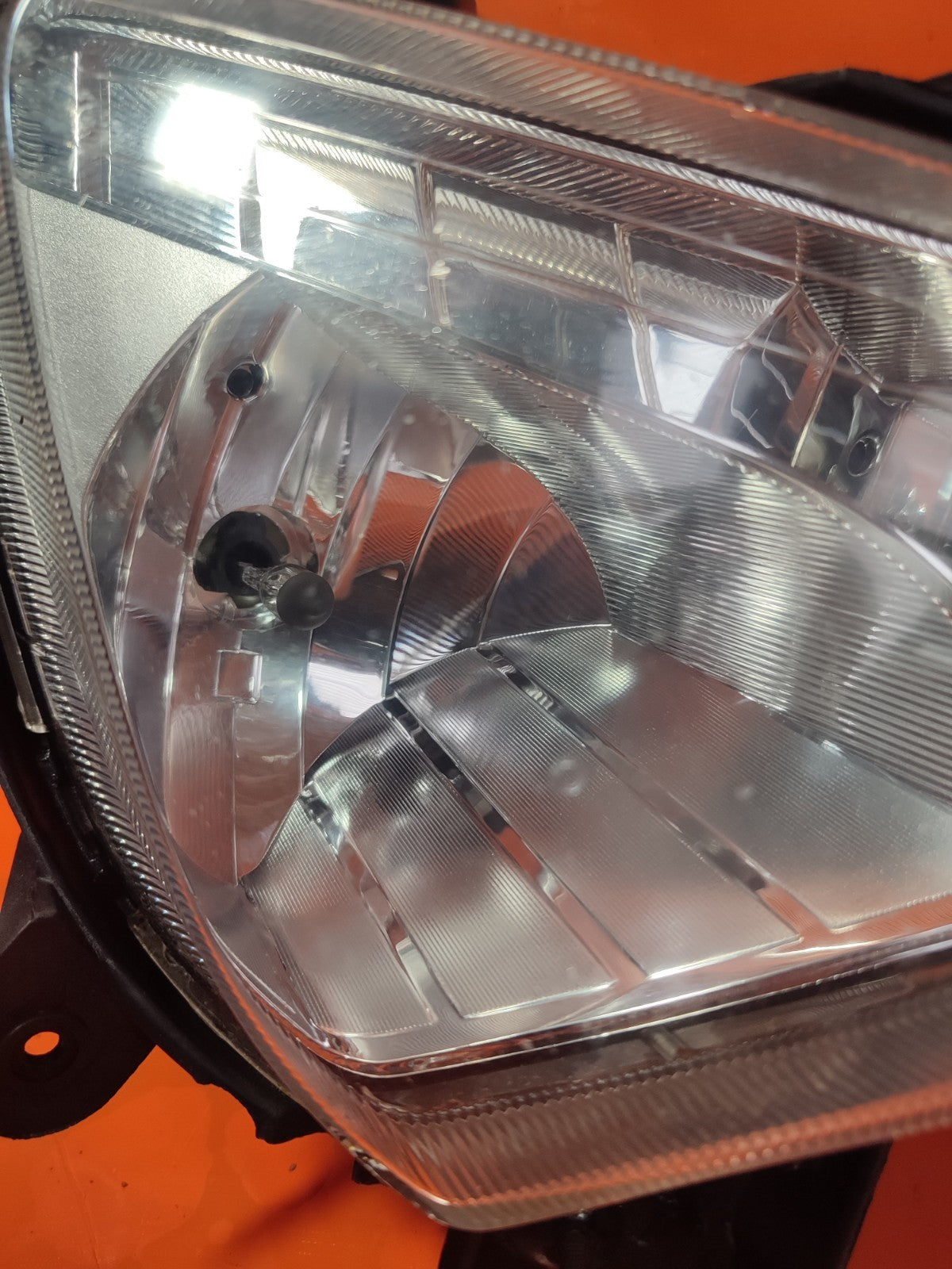 ✅KIA SPORTAGE MK3 1.7 DIESEL 2014 FRONT RIGHT FOG LIGHT Warranty A287 - Image 4