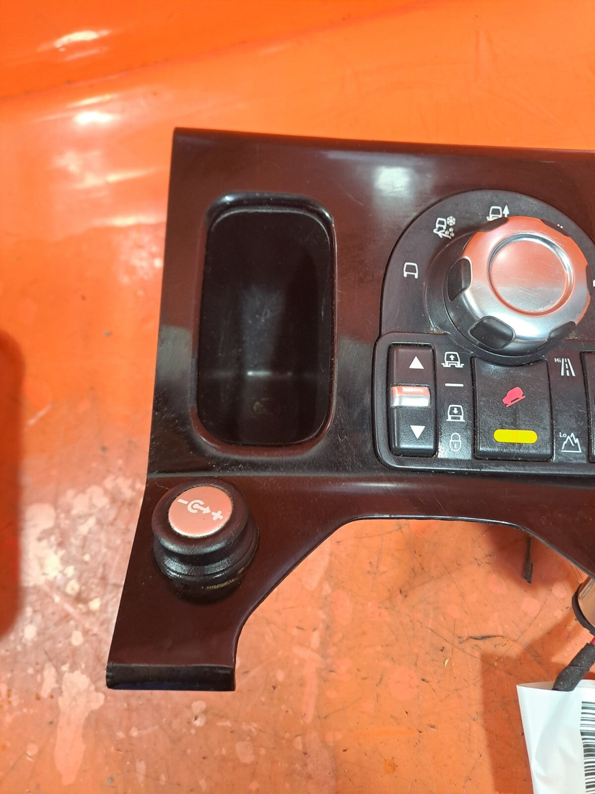 ✅2010 LAND ROVER DISCOVERY 4 L319 SUSPENSION CONTROL SWITCH PANEL AH22-14B596-AC - Image 3