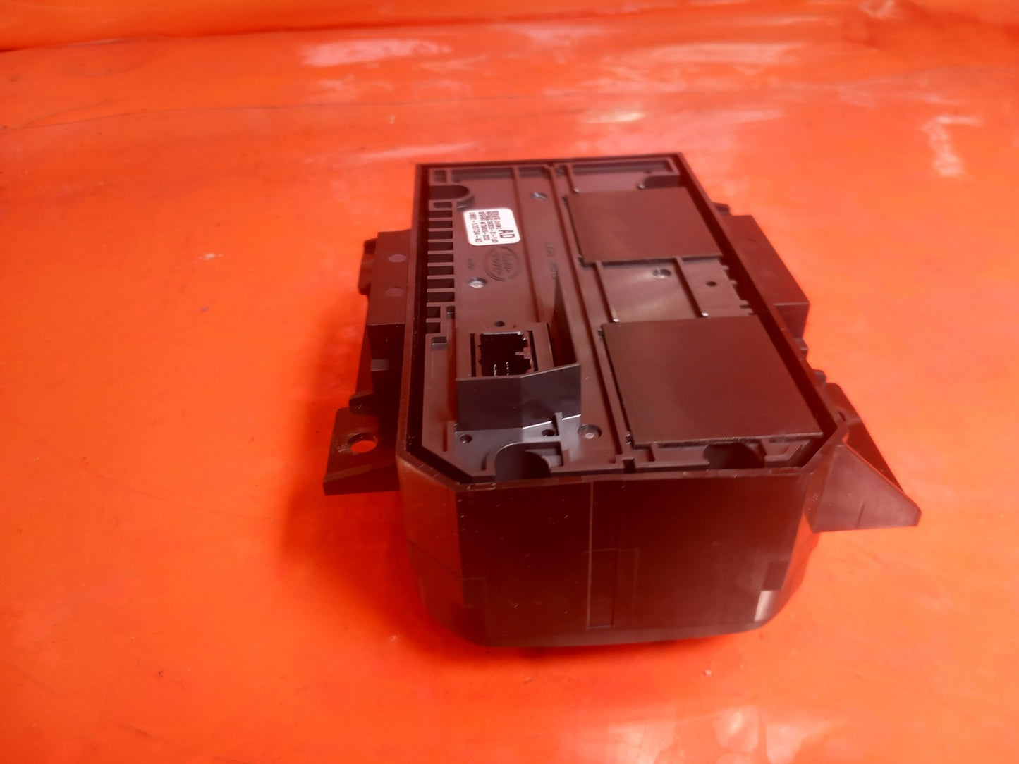 Land Rover Defender L663 3.0 Diesel 2025 Heater Climate Control Panel L8B213D734 - Image 12