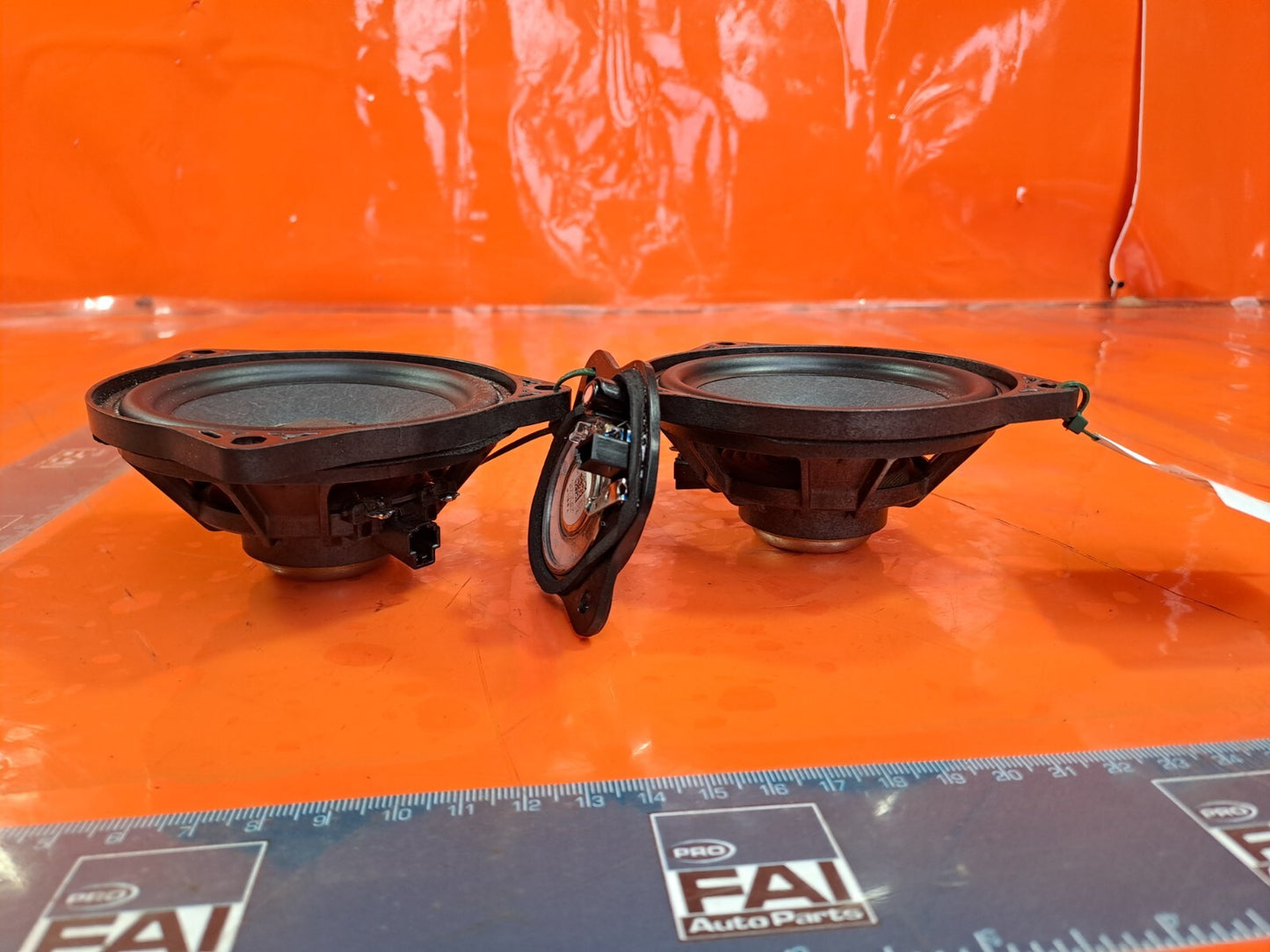 ✅2020 TESLA MODEL 3 DASHBOARD SPEAKERS 1079742-00-B + WARRANTY A266 - Image 2